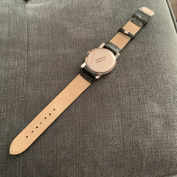 Vintage Toni Floral Face Watch With Gems - Picture 4 of 6